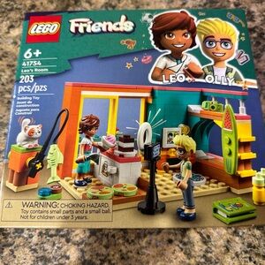 LEGO 41754 Friends Bedrooms LEO’S ROOM Baking Themed building play set 2023 NEW!